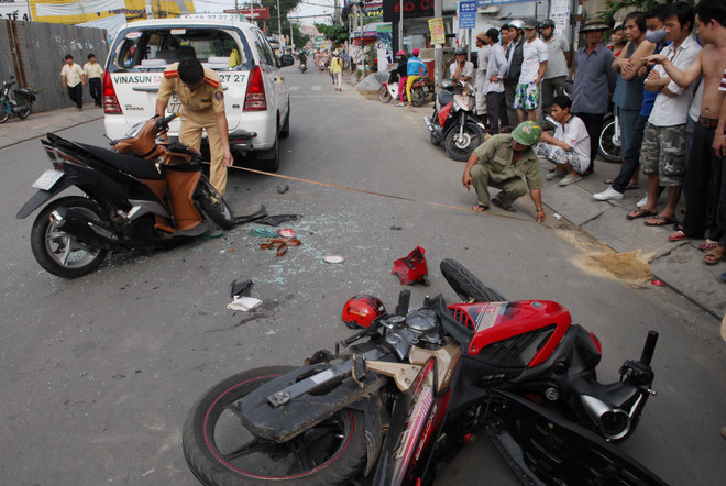 [Video] Báo động tình trạng vô cảm trong xã hội hiện nay ảnh 1