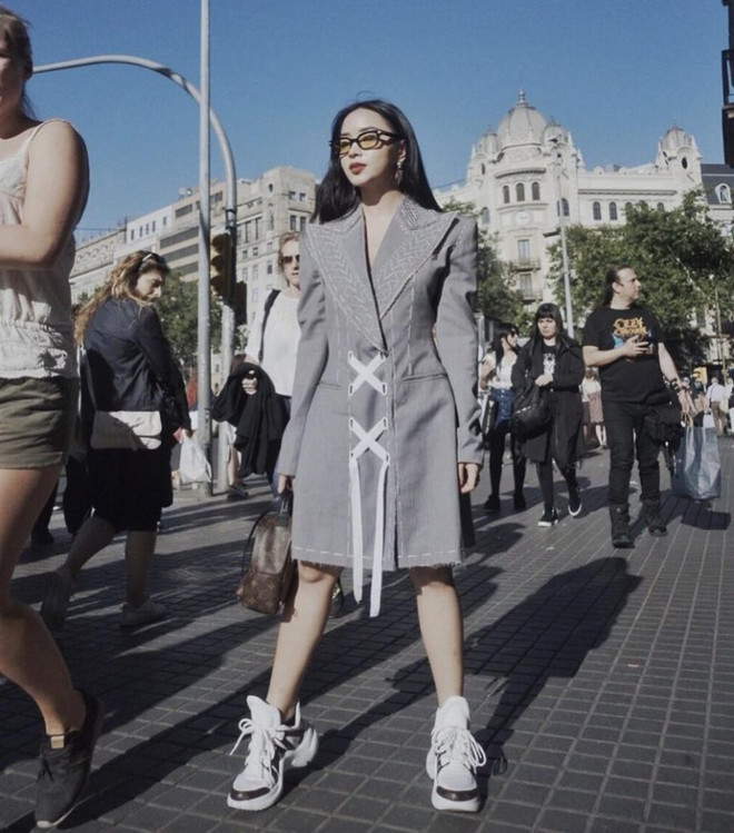 Học lỏm street style “hạ nhiệt” ngày nóng của mỹ nhân Việt ảnh 13