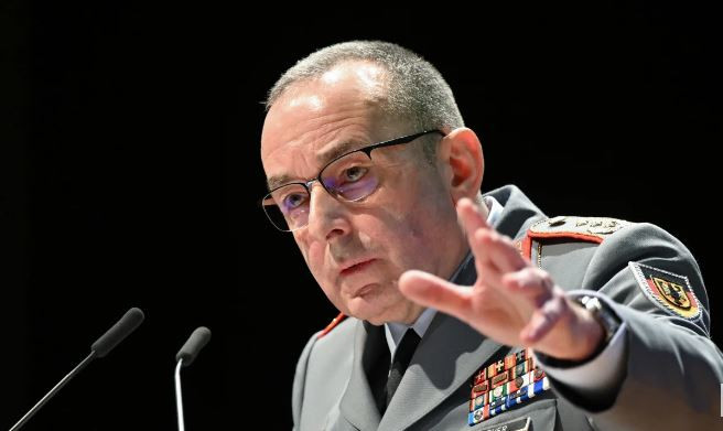 Thiếu tướng Carsten Breuer sẽ là Tư lệnh quân đội mới của Đức ảnh 1