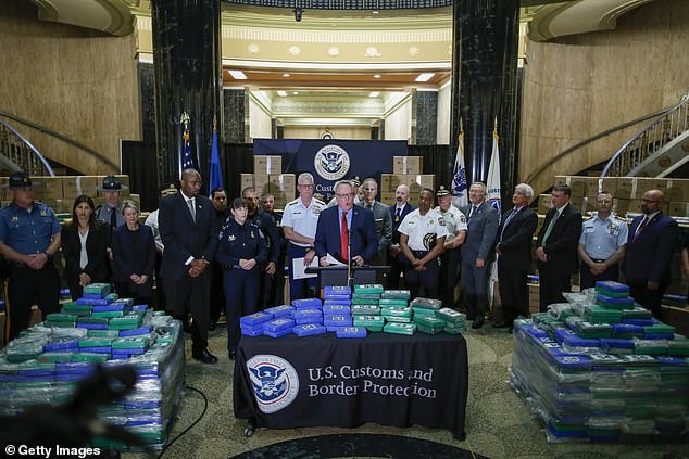 Mỹ truy tố cựu võ sỹ Montenegro liên quan vụ buôn hơn 22 tấn cocaine ảnh 1