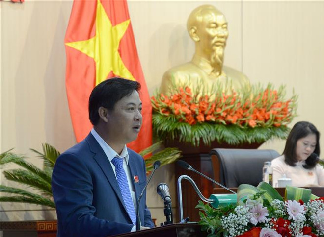 Phó Bí thư thường trực Thành ủy, Chủ tịch Hội đồng Nhân dân thành phố Đà Nẵng Lương Nguyễn Minh Triết phát biểu tại Kỳ họp. (Ảnh: Quốc Dũng/TTXVN) HĐND thành phố Đà Nẵng xem xét, cho ý kiến nhiều nội dung quan trọng ảnh 2