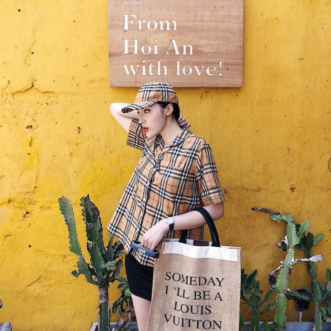 Burberry “hạ gục” dàn sao thế giới với họa tiết kẻ sọc kinh điển ảnh 14