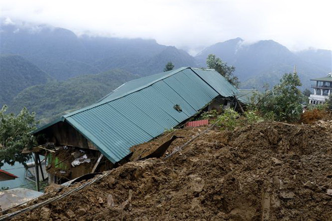 Các tỉnh miền núi Bắc Bộ đề phòng lũ quét và sạt lở đất ảnh 1