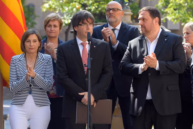 Tây Ban Nha: Vùng Catalonia tuyên bố trưng cầu độc lập vào tháng 10 ảnh 1
