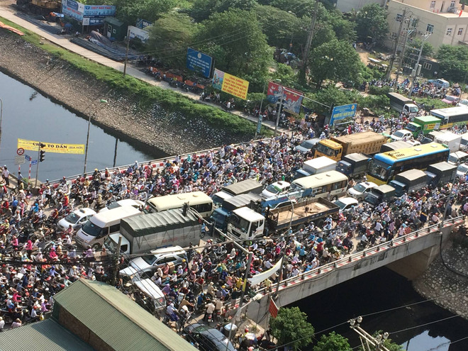 Hà Nội: Ùn tắc kinh hoàng, giao thông "tê liệt" ở khu đô thị Đại Thanh ảnh 5