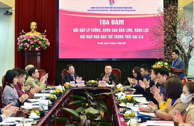 Bồi đắp lý tưởng, bản lĩnh, năng lực nhà báo trẻ trong thời đại mới ảnh 1