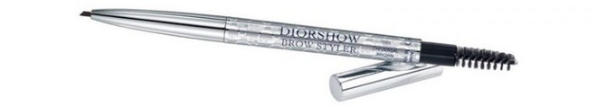 Bút kẻ lông mày Dior – Diorshow Brow Styler Ultra-Fine Precision Brow Pencil (29USD, khoảng 660.000 đồng). Tuyệt chiêu giúp bạn “ăn gian” độ dày cho hàng lông mày ảnh 2
