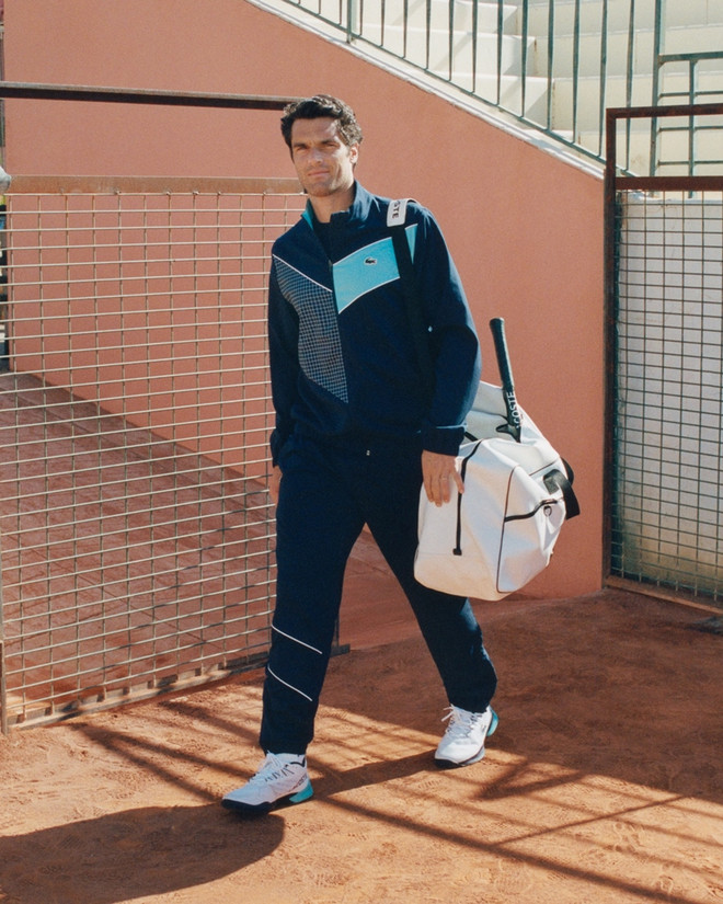 Giải mã sức hút vượt thời gian của Tracksuit - set đồ thể thao đồng bộ ảnh 6