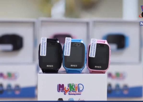 [Video] Đồng hồ định vị cho trẻ nhỏ hút khách sau vụ trường Gateway ảnh 1