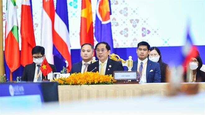 ASEAN và các đối tác trách nhiệm trong hợp tác, kiên trì với hòa bình ảnh 2