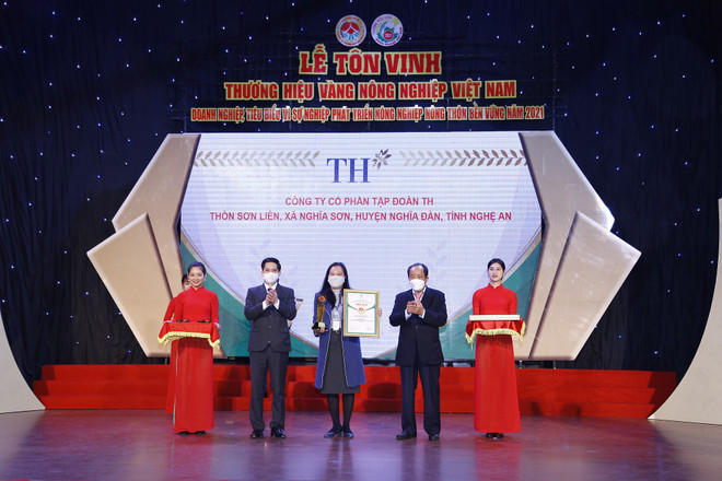 TH true TEA, TH true MILK đạt thương hiệu vàng nông nghiệp Việt Nam ảnh 1