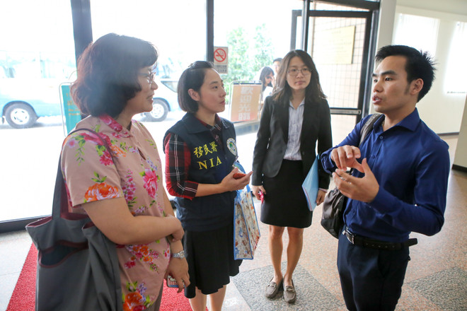 Gặp “bông hồng” người Việt duy nhất tại Cục Di dân Đài Loan ảnh 3