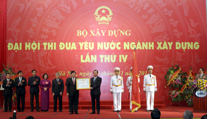 Phó Thủ tướng Vũ Văn Ninh: Ngành xây dựng cần quyết liệt tái cơ cấu ảnh 1