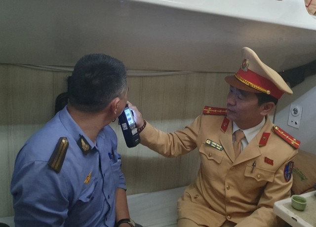 Xử lý nghiêm nhân viên đường sắt vi phạm nồng độ cồn trong giờ trực ảnh 1
