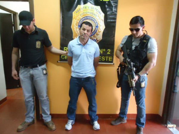 Paraguay thu hai tấn cần sa, bắt một trùm buôn ma túy ảnh 1