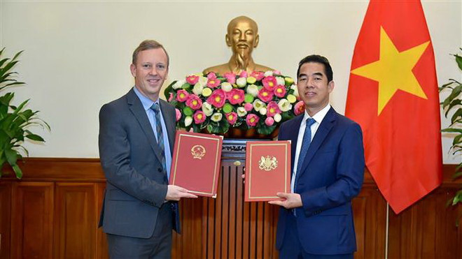 Ra mắt sách cẩm nang về thị trường Anh nhằm thúc đẩy UKVFTA ảnh 1