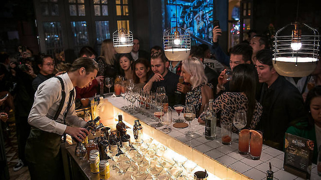 Hong Kong ra lệnh đóng cửa các quán bar và quán rượu ảnh 1