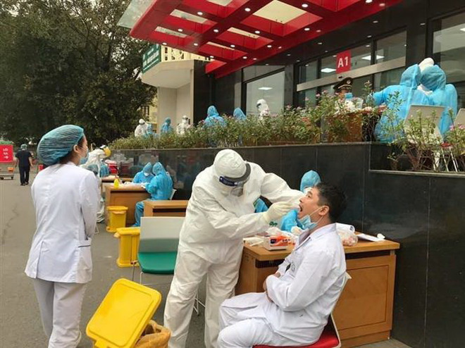 Test nhanh giúp sàng lọc, phát hiện sớm trường hợp nghi ngờ mắc bệnh ảnh 1