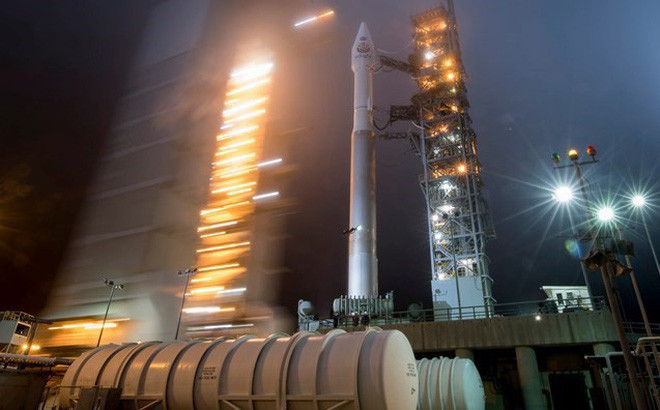 Tổng thống Mỹ Donald Trump ra lệnh thành lập Bộ chỉ huy không gian ảnh 1