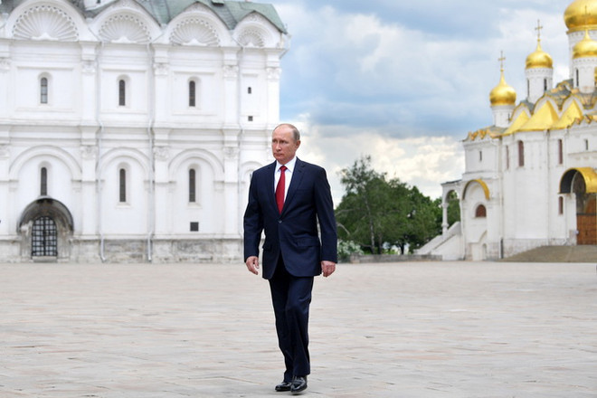 Tổng thống Vladimir Putin tại thủ đô Moskva ngày 12/6. (Nguồn: AFP/TTXVN) Nga sẽ phản ứng thích hợp với tất cả các hành động của NATO ảnh 1