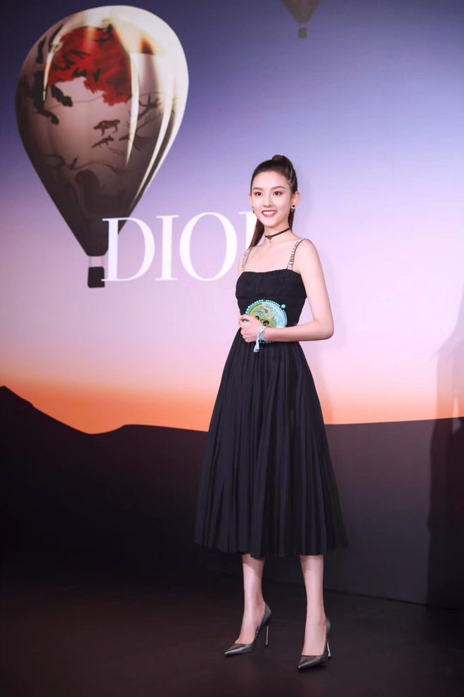 Dàn sao Hoa ngữ khoe sắc tại buổi lễ khai trương cửa hiệu Dior ảnh 5