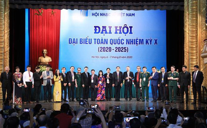 Hội Nhạc sỹ cần đổi mới, sáng tạo để định hình dòng âm nhạc tích cực ảnh 2