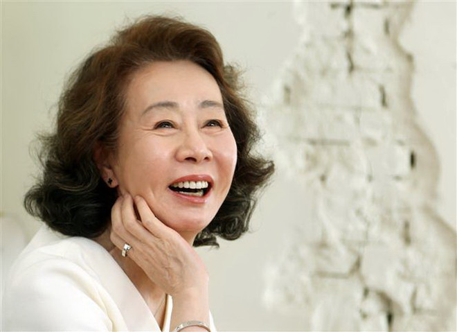 Diễn viên Hàn Quốc giành giải nữ diễn viên phụ xuất sắc nhất của SAG ảnh 1