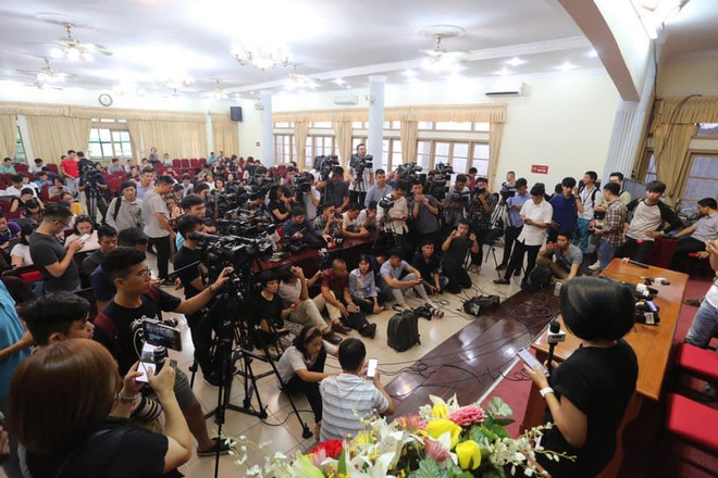 Nhân viên quản lý Gateway không kiểm tra số lượng học sinh rời xe? ảnh 2