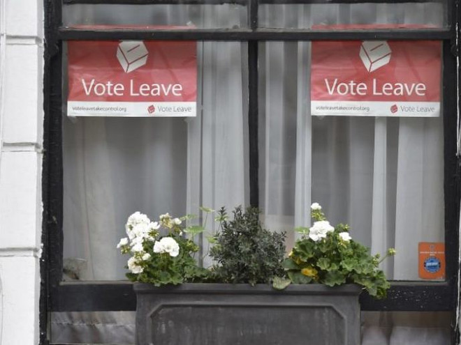 Thêm một nhóm vận động cho Brexit bị phạt do vi phạm về tài chính ảnh 1