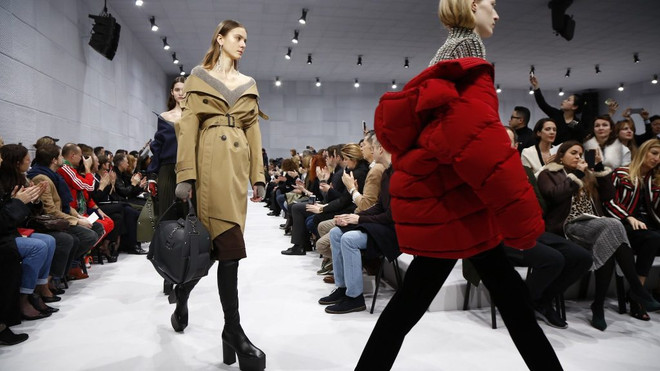 Những nhà thiết kế 8X đang thay đổi ngành thời trang ảnh 10