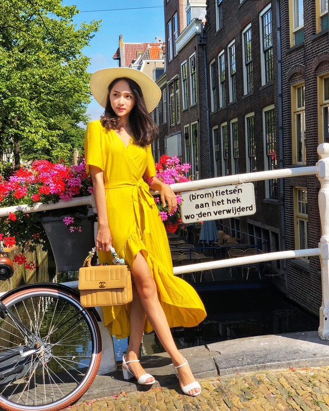 Tăng Thanh Hà phối đồ khoe chân thon, Chi Pu phô vòng eo “con kiến” ảnh 10