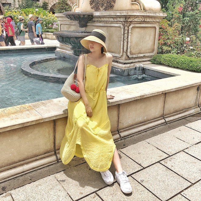 Tăng Thanh Hà phối đồ khoe chân thon, Chi Pu phô vòng eo “con kiến” ảnh 11