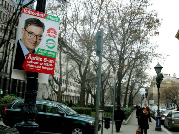 Bầu cử Quốc hội ở Hungary: Các đảng đối lập hy vọng vào phép màu ảnh 1