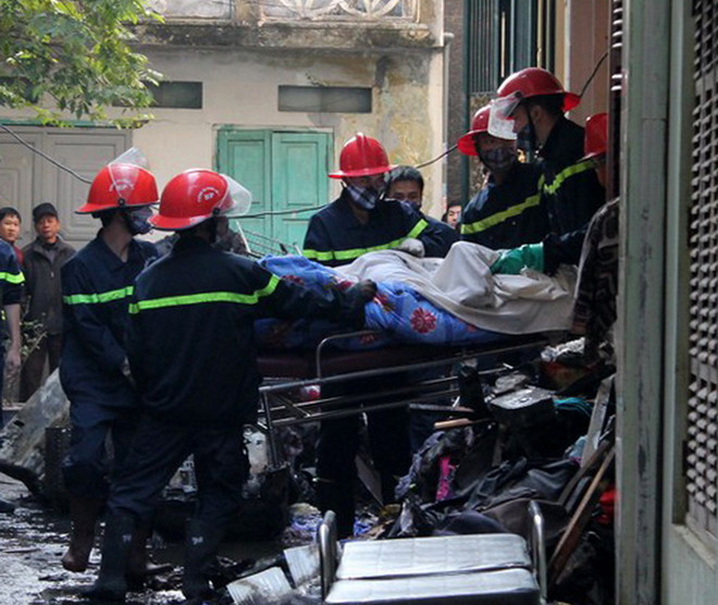 [Photo] Cháy tiệm may, 6 người trong cùng một gia đình tử vong ảnh 2