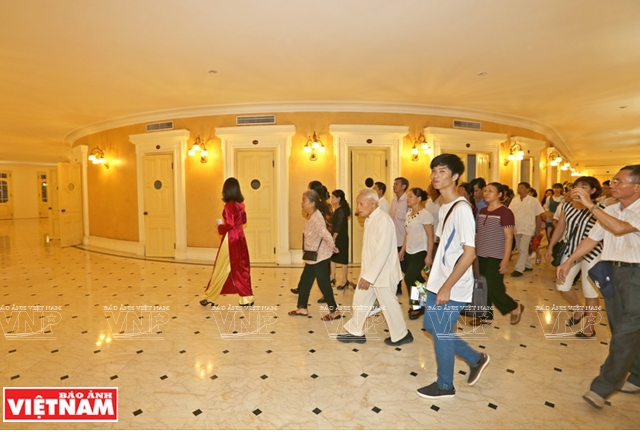 90 phút tham quan Nhà hát Lớn - địa chỉ mới của du lịch Hà Nội ảnh 5