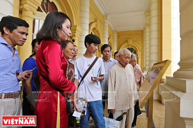 90 phút tham quan Nhà hát Lớn - địa chỉ mới của du lịch Hà Nội ảnh 6