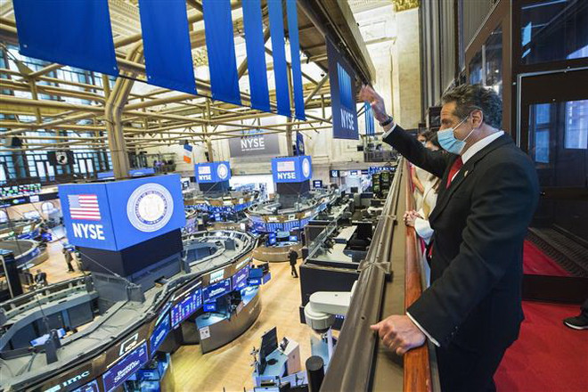 Chứng khoán Mỹ lên điểm nhờ lĩnh vực năng lượng tăng mạnh ảnh 1