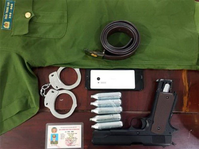 Tạm giam đối tượng giả danh công an để lừa đảo chiếm đoạt tài sản ảnh 3