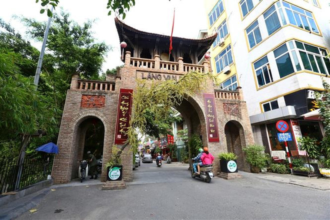 Nghề dệt lụa Vạn Phúc qua 10 thế kỷ khẳng định thương hiệu ảnh 1