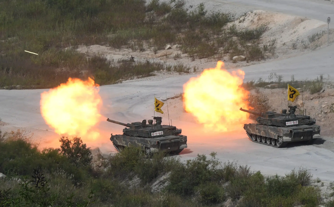 Chính phủ Ba Lan xác nhận mua nhiều vũ khí của Hàn Quốc ảnh 1