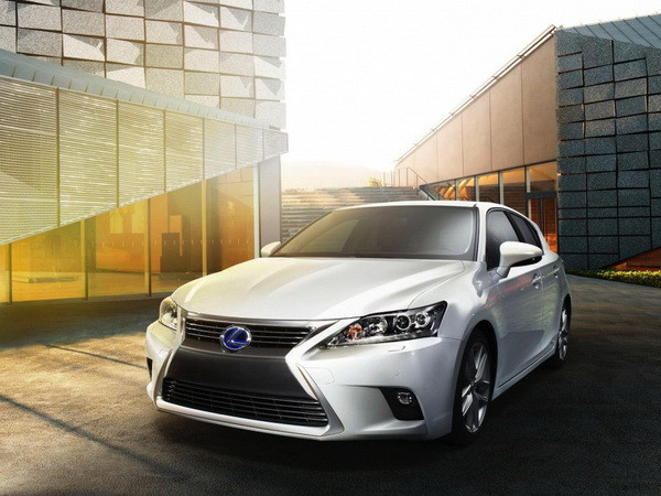 (Nguồn: digitaltrends.com) Lexus hạ giá bán mẫu CT 200h đời 2014 cách tân ở Anh ảnh 1