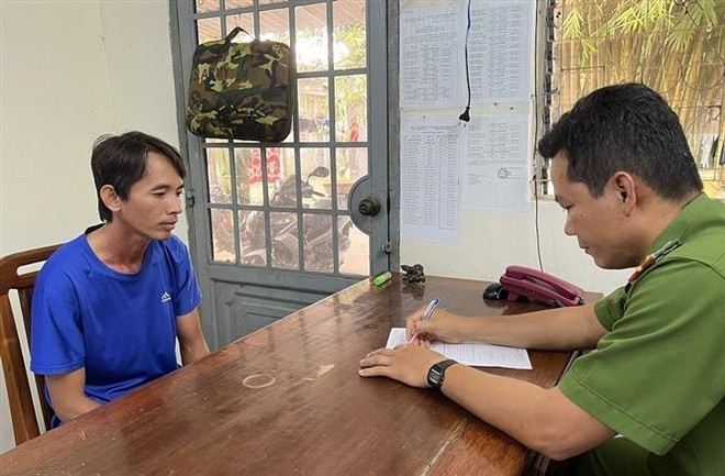 An Giang bắt tạm giam nhân viên công ty lương thực Thoại Sơn tham ô ảnh 1