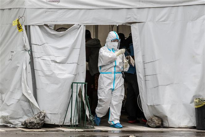 Toàn thế giới có 33,5 triệu ca nhiễm COVID-19, hơn 1 triệu ca tử vong ảnh 2