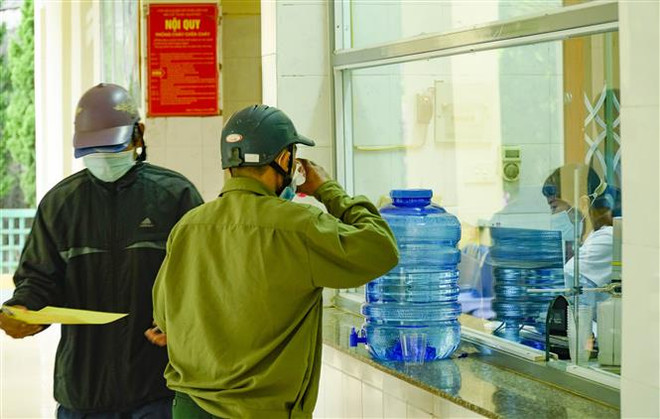 Việt Nam phát hiện hơn 12.000 người nhiễm mới HIV mỗi năm ảnh 2