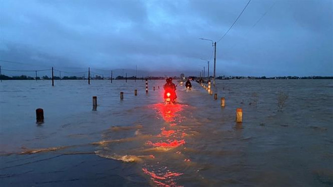 Mưa lớn tại Trung Bộ và Tây Nguyên khiến 2 người thiệt mạng ảnh 1