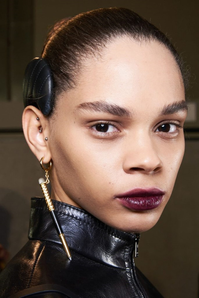 5 màu son hứa hẹn sẽ khuynh đảo giới làm đẹp trong năm 2021 ảnh 9