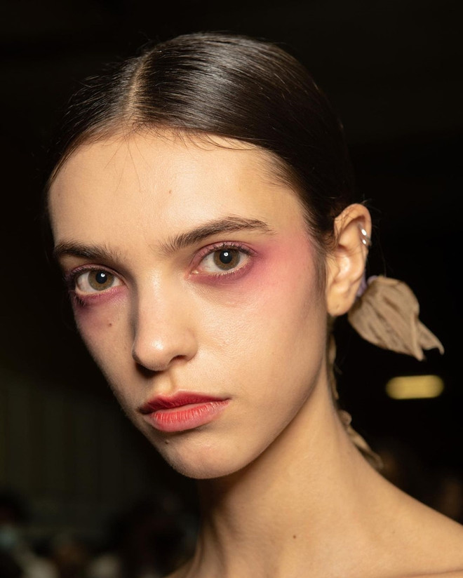 5 màu son hứa hẹn sẽ khuynh đảo giới làm đẹp trong năm 2021 ảnh 16