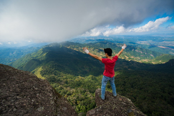 Những điểm đen ai muốn leo lên đỉnh Fansipan đều phải biết ảnh 2