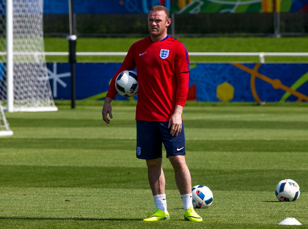 Wayne Rooney. (Nguồn: EPA/TTXVN) Wayne Rooney cần chiến đấu tại EURO 2016 để chứng tỏ giá trị ảnh 1