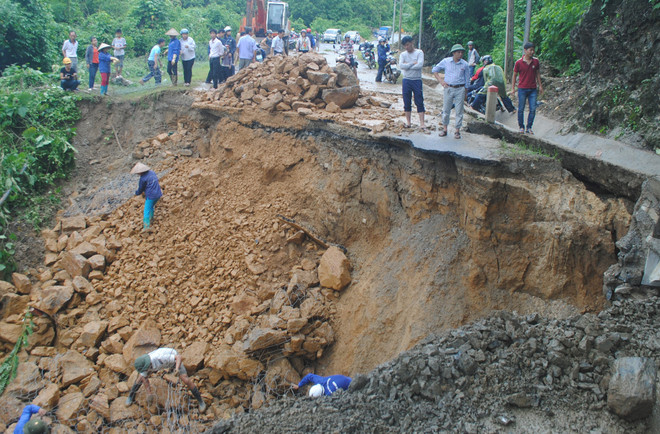 Từ 23-27/7, Bắc Bộ có mưa to gây lũ quét và sạt lở ở vùng núi ảnh 1